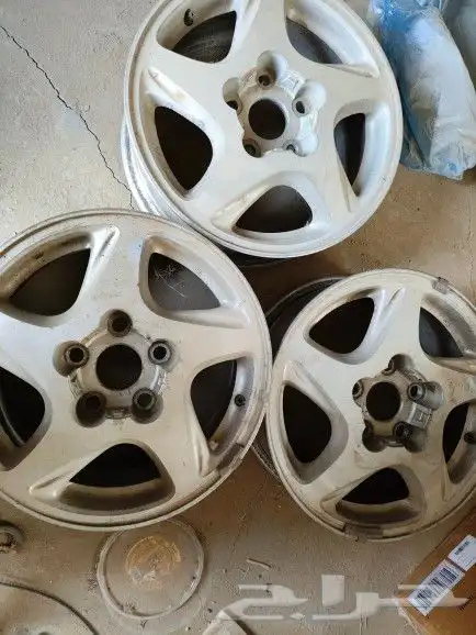 جنوط كامري 2002 مقاس 15 0