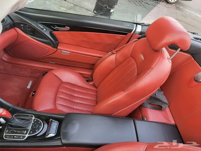 مخزن SL 55 V8 AMG للبيع مرسيدس 8