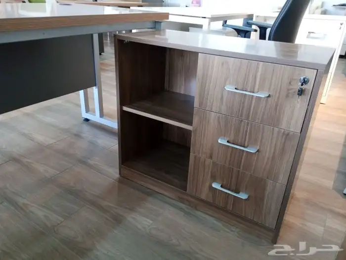 تحتاج تصنيع مكتب بجودة مناسبة ( بني ورمادي ) 3