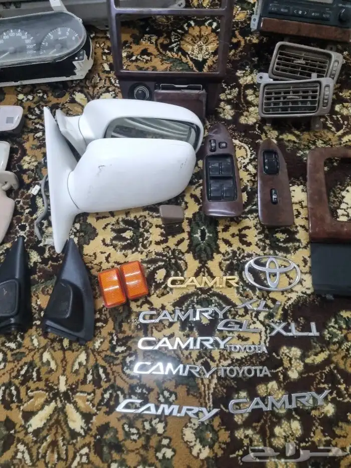 قطع غيار كامري 2001نضيف 0