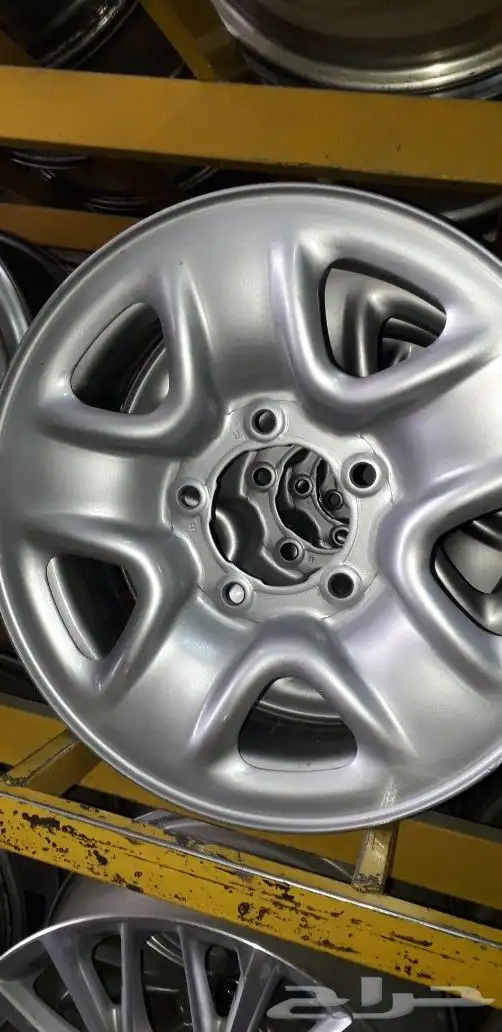 جنوط جكس مثلثات مقاس 17 في عرض 7 وفي عرض 8 0