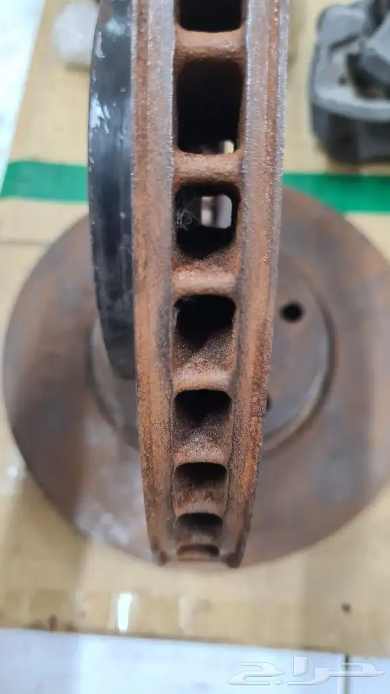 قطع لكزس GS300 98 2004 4