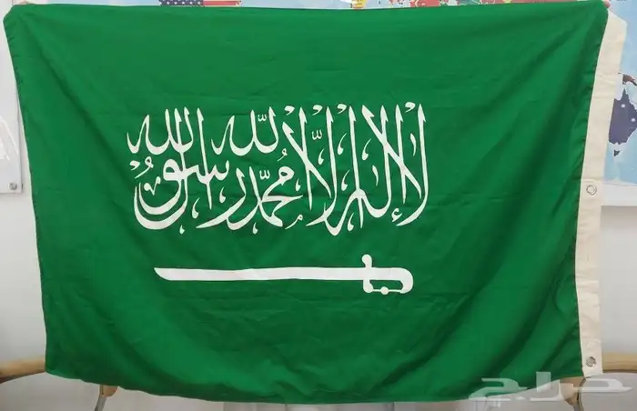 اعلام مكتبيه واعلام خارجيه جبردين ومستلزمات يوم التأسيس 1