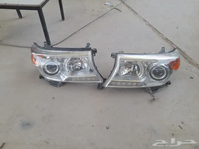 شمعات جيب مستخدم نضيف اصلي وكاله مديل 2013 0