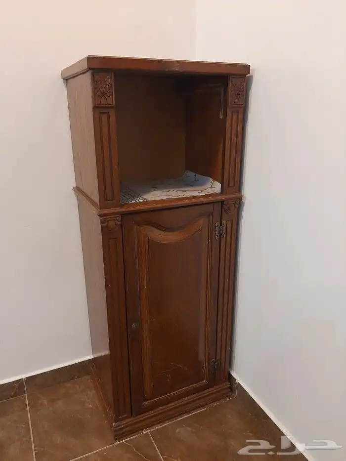 دولاب بني 0