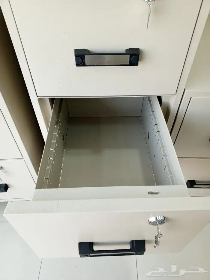 تجوري 3 ادراج مقاومة للحريق مفاتيح 1