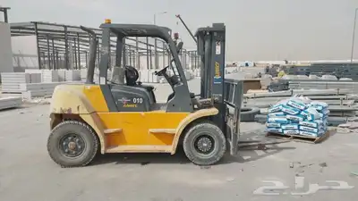 تاجير رافعات شوكية فواركلفة 2014م 2