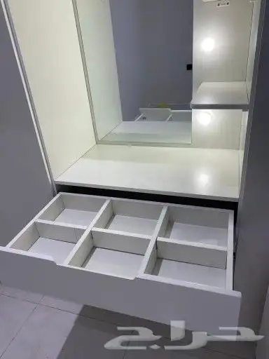 دولاب بتصميم ايكيا 3