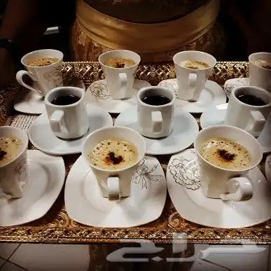 قهوجين وصبابين رجال ونساء 15