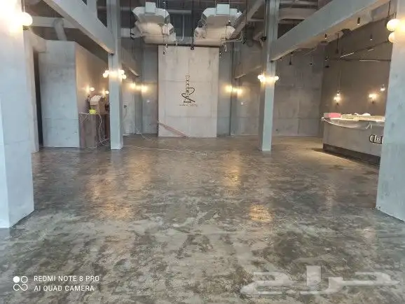اعمال ارضيات الكافي والخرسانة ومايكرو سمنت بردورات انترلوك 5