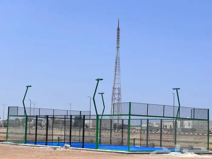 ملاعب بادل 19