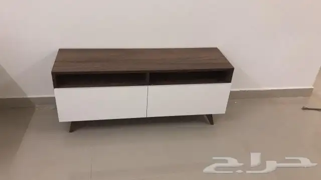 طاولة تلفزيون مودرن ناعمة 2