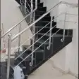 يوجد لدينا دربزين درج زجاج واستيل وكافة اعمال الألمنيوم 9