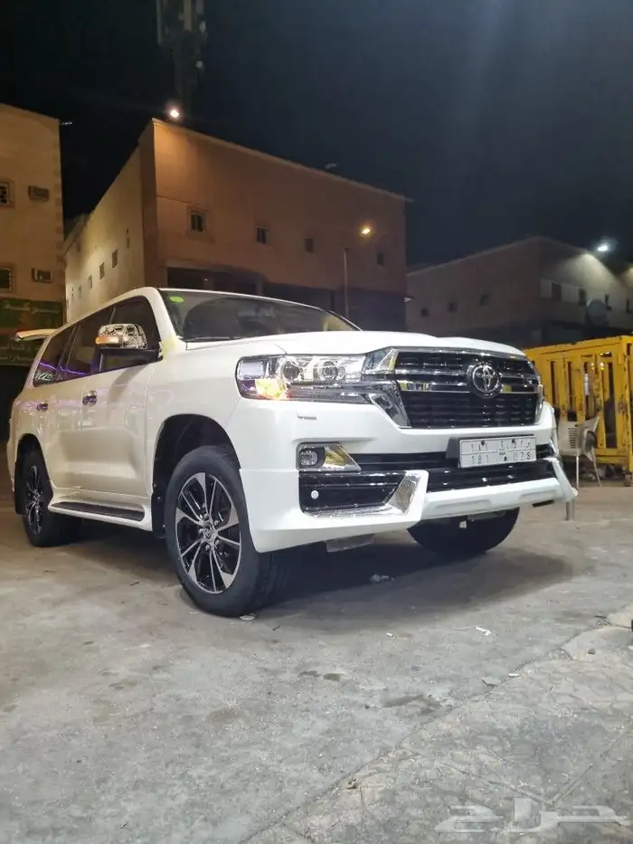 ترهيم جيب لاندكروزر فكسار من موديل قديم إلى موديل حديث 0