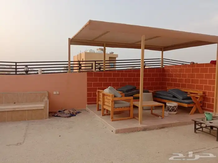 معلم حداد لجميع اعمال الحداده والمظلات والصاج والهناجر 2