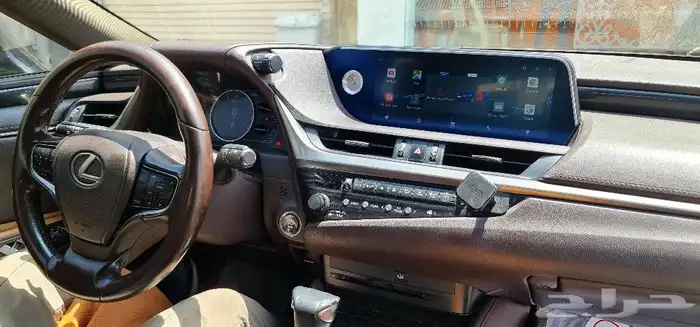 شاشة لكزس es350 2020 1