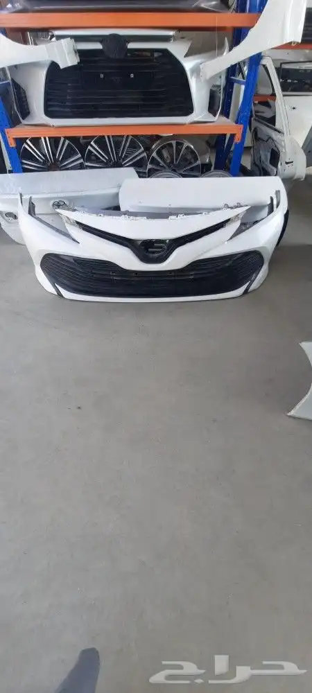 صدام كامري 23 استاندر كامل باغراضه ابيض ساده نظييف وكاله 0