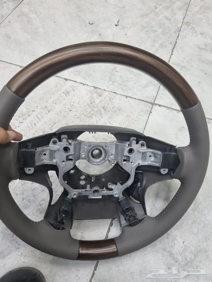 ديكورات داخليه و المكيف وساعه 2