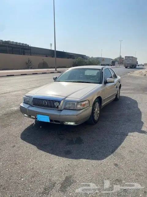 فورد ماركيز 2008 قطع غيار تشليح 7