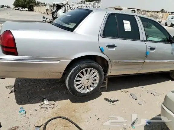 فورد ماركيز 2008 قطع غيار تشليح 6