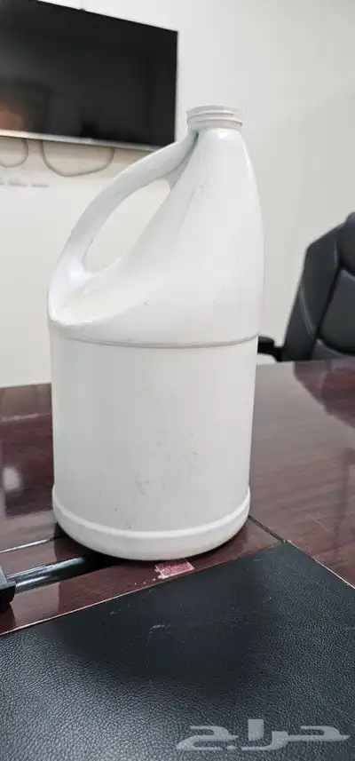 للبيع عبوات منظفات وضغاطات فائضه عن الحاجة 10