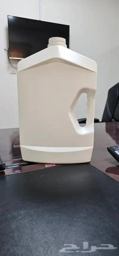للبيع عبوات منظفات وضغاطات فائضه عن الحاجة 1