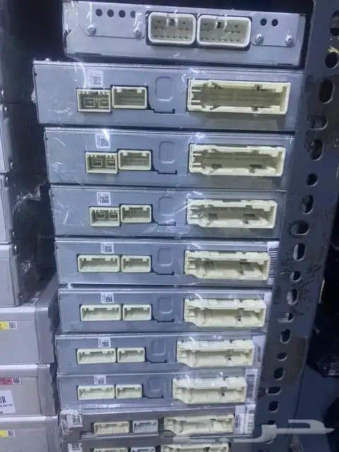 قطع غيار من الامارات 21
