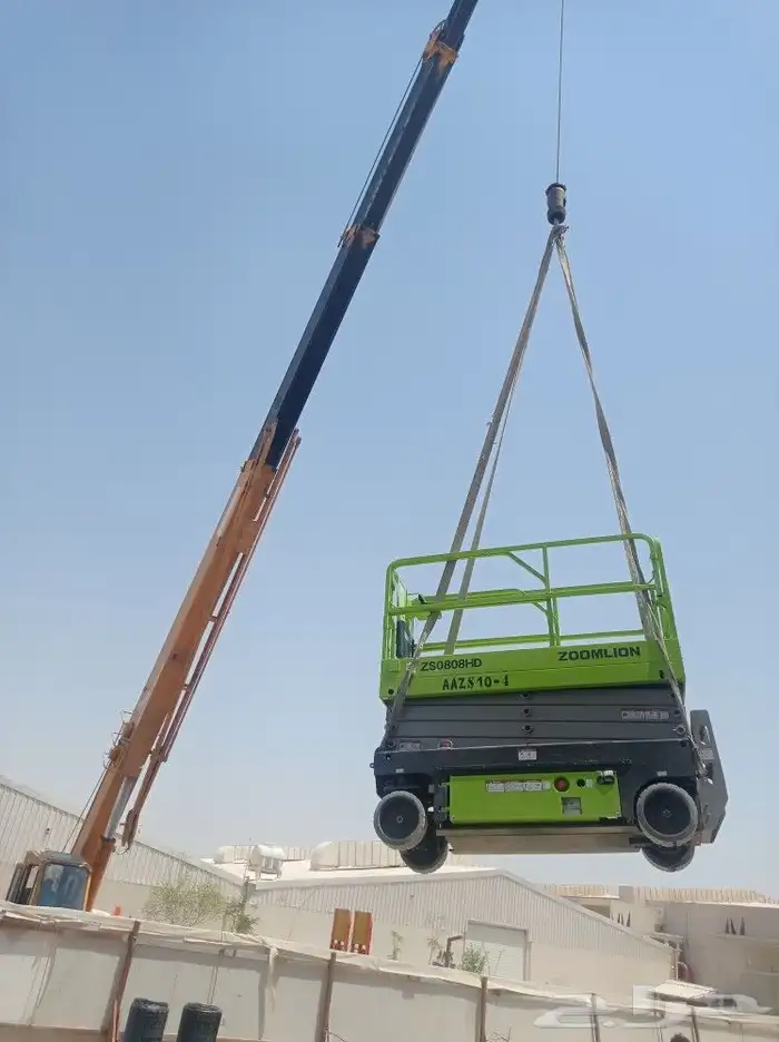 scissor lift for rent سيزر لفت للايجار سيزرلفت للإيجار 2
