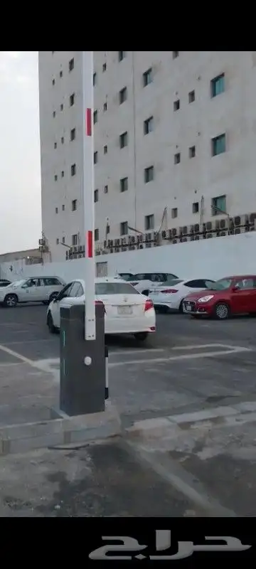 بوابات مواقف سيارات مرور سيارات 0