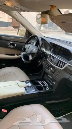 للبيع مرسيدس E300 موديل 2010 3