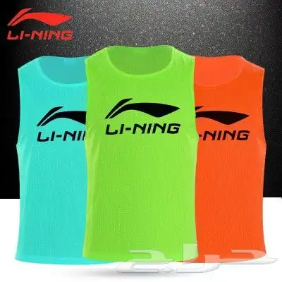 بيع منتجات العلامة LI-NING الرياضية 29