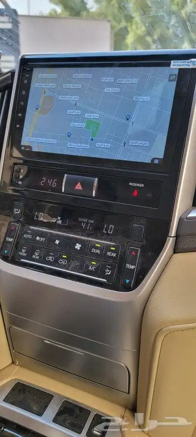 شاشة جيب لاندكروزر   جميع انواع الموديل تركيب افياش الوكاله 1