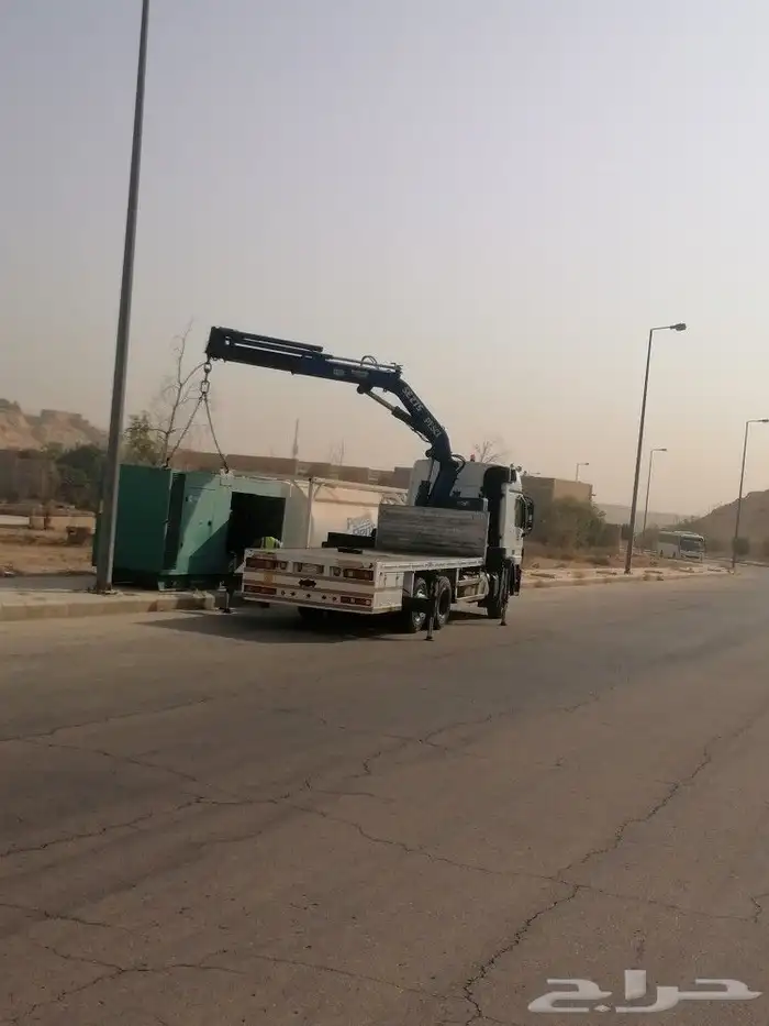 كرين وسطحات للايجار الشهري واليومي 2