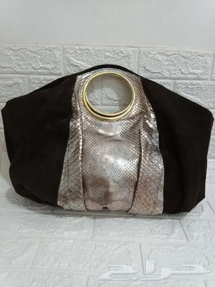 للجمله 100 شنطه مستعمل ماركات اصليه 7
