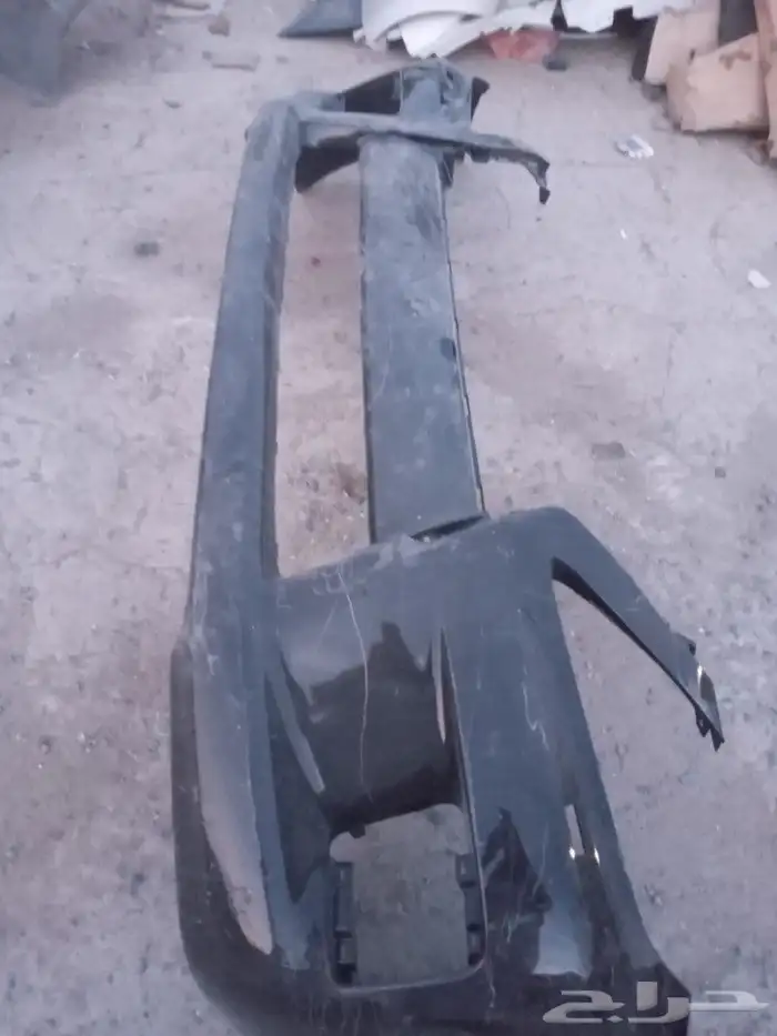 صدام صالون لكزس2015 و 2020 مع شبك وكشاف صدام 4