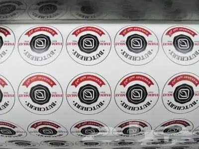 ستكر ورقي بلاستيكي مفرغ 3