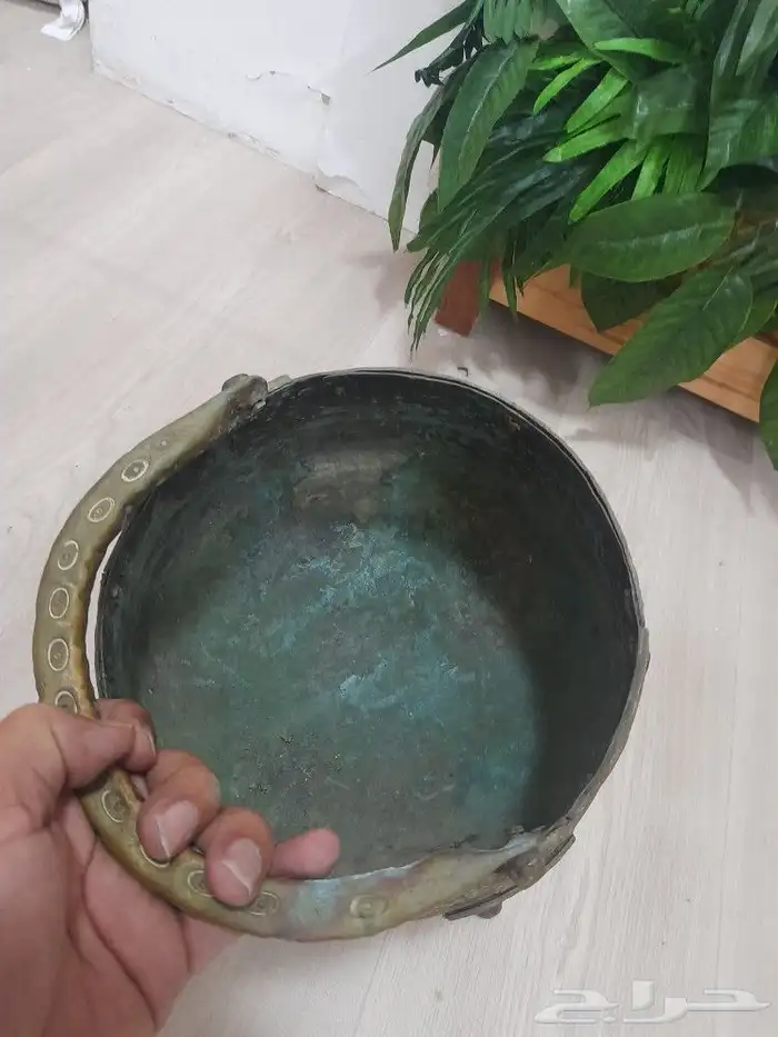 طقم 3دلال عليان ونحاس 8