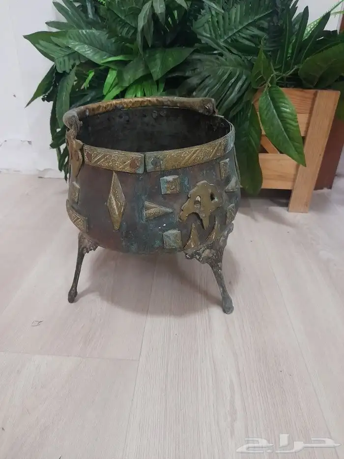 طقم 3دلال عليان ونحاس 5