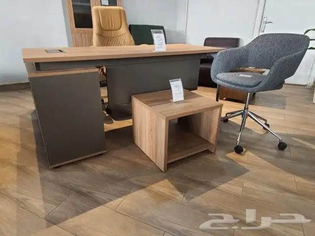 اثاث مكتبي مودرن بالرياض من مسار المشاريع 1