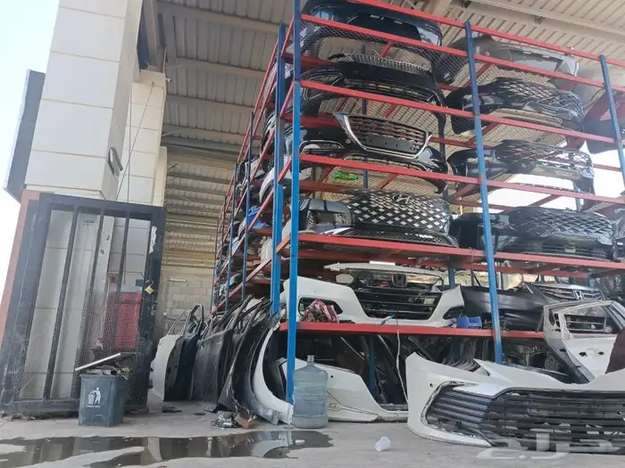 قطع غيار السيارت وملحقات 1
