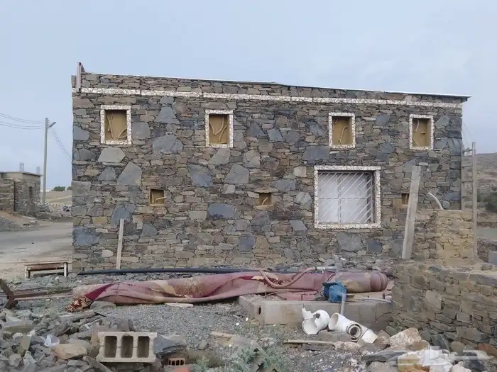 اراغبين في اتلبيس والاشغال الفنيه 1