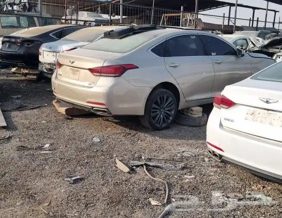 جنسس قطع غيار مستعمل التواصل 5