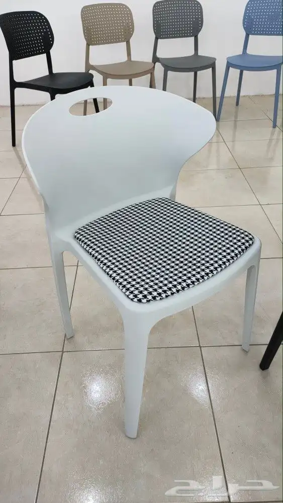كراسي بلاستك مراسي فيبر 34