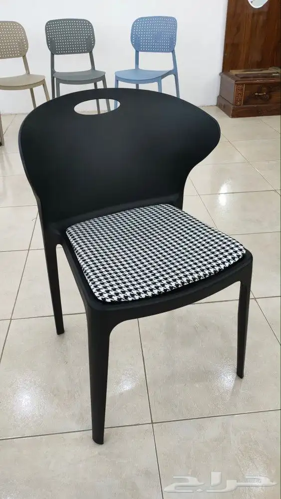 كراسي بلاستك مراسي فيبر 33