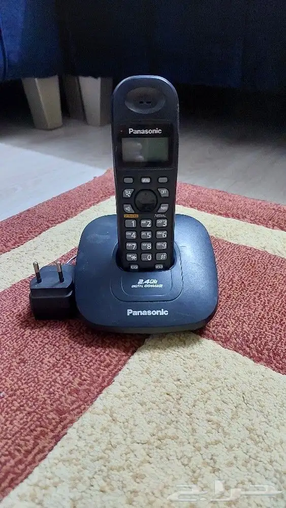 تليفونين لاسلكي اثنين نظيفه للبيع 1