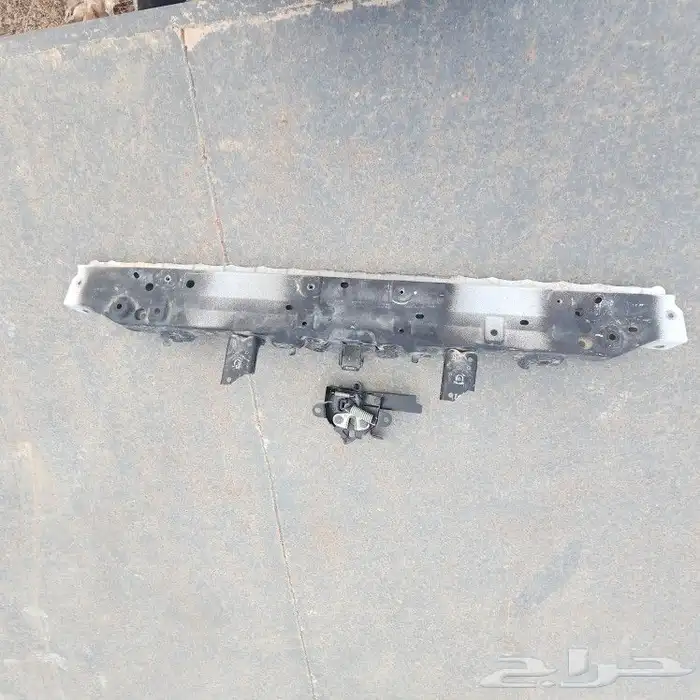 قطع غيار كامري 2018 إلى 2023 21