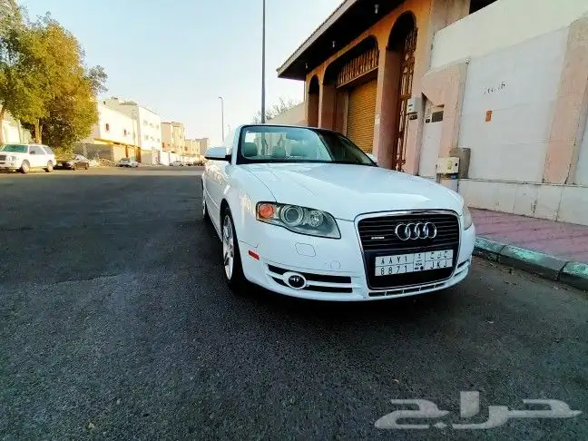 اودي A4 كوبيه كشف مخزن 0