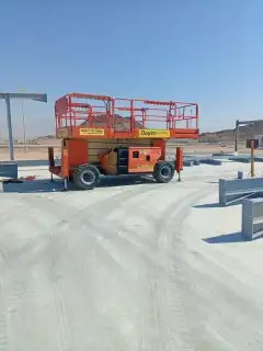 التأجير المعدات الثقيله في الرياض 0