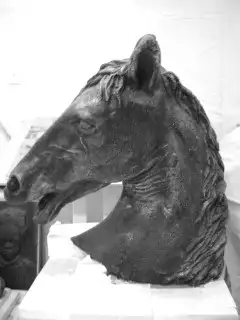 مجسمات نحت وجداريات 0