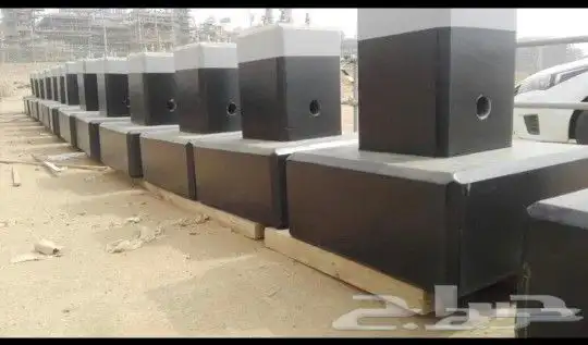 قواعد خرسانيه للاعمده ومستلزمات الحدائق والاماكن العام 1